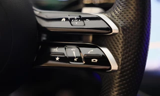 Mercedes-Benz E-Klasse Mercedes-Benz E-klasse 300 e AMG 63 Look / HYPERSCREEN / Acc / Lane Assist / Dode Hoek / Elek Stoelen / Memory / Sfeer / 21 i - afbeelding nr 27