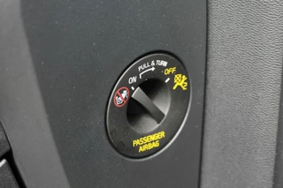 Volvo XC40 Volvo XC40 T4 Recharge Inscription Expression | BLIS | Parkeercamera | Keyless - afbeelding nr 37