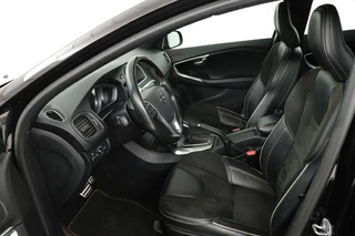 Volvo V40 Volvo V40 2.0 T4 Sport | Stoelverwarming | Camera |  Full LED | Leder/Alcantara | Navigatie | 19'' | Climate control | Bluetooth | PDC | Cruise control | R Design - afbeelding nr 5