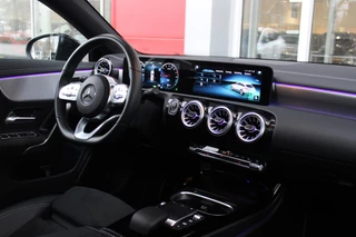 Mercedes-Benz CLA Mercedes-Benz CLA-klasse Shooting Brake 250 e 218PK EDITION AMG | SFEER VERLICHTING | PANORAMISCH SCHUIF/KANTEL DAK | VERKEERSLICHTEN WEERGAVE | APPLE CARPLAY/ANDROID AUTO | NAVIGATIE | LED HIGH PERFORMANCE KOPLAMPEN | STOEL VERWARMING | CLIMATE CONTROL | NIGHT PAKKET | ACHTERUITRIJ CAMERA | DODEHOEK DETECTIE | - afbeelding nr 28