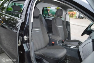 Volkswagen Golf Volkswagen Golf 1.2 TSI Highline - afbeelding nr 17