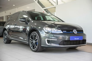 Volkswagen Golf Volkswagen Golf 1.4 TSI GTE 1.4 TSI GTE|Org NL|MY2016|CarPlay|Executive Plus|Leder|17
