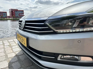 Volkswagen Passat Volkswagen Passat Variant 1.4 TSI ACT Connected Series Aut Navi ECC Pano Trekhaak - afbeelding nr 49