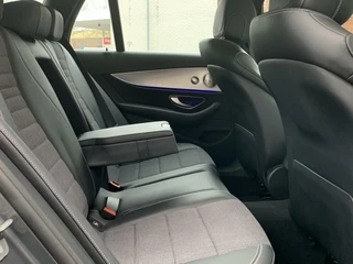Mercedes-Benz E-Klasse Mercedes E-klasse Estate E400 4MATIC AMG LED CAMERA CARPLAY 2017 EERSTE EIGENAAR VOL OPTIES 334 PK NIEUW MODEL - afbeelding nr 16