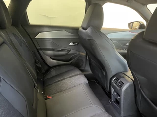 Peugeot 308 Peugeot 308 1.2 PureTech GT Climate control Adaptive cruise control Parkeersensoren Achteruitrijcamera Navigatie Voorstoelen verwarmd LED Apple Carplay/ Android Auto - afbeelding nr 12