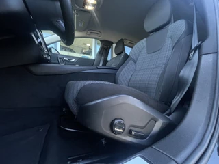 Volvo V60 Volvo V60 2.0 T6 Plug-in hybrid AWD Core Bright - afbeelding nr 15