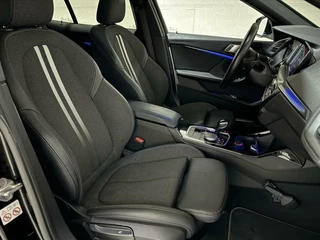 BMW 1 Serie BMW 1-serie 118i Sportline Navi Cruise Carplay Sfeerver. NAP - afbeelding nr 20