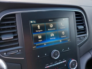 Renault Mégane Estate 1.3 TCe 116pk Limited | Origineel NL | Navi | Apple Carplay+Android Auto | Clima | Cruise | Keyless Entry | Pdc | Licht+Regensensor | Privacy Glass | 16''lm - afbeelding nr 11