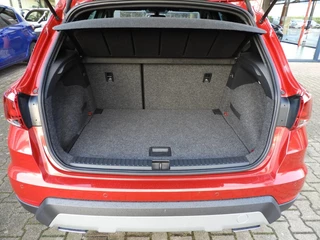 SEAT Arona SEAT Arona 1.0 TSI FR 115PK BUSINESS INTENS CAMERA/CARPLAY/TREKHAAK - afbeelding nr 17