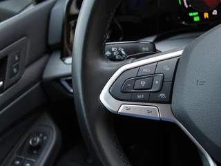 Volkswagen Golf Volkswagen Golf 1.4 eHybrid 204pk Style | acc | Lane | Ergo comfort stoel - afbeelding nr 32