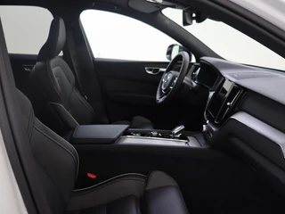 Volvo XC60 Volvo XC60 T6 AWD Dark | DEMO | H&K Audio - afbeelding nr 13