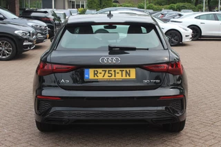 Audi A3 Audi A3 Sportback 30 TFSI S edition 32.429 km! / Virtual Cockpit / Apple CarPlay / Full LED / 17'' / Navigatie / Half leder / Parkeerhulp achter / ACC - afbeelding nr 15