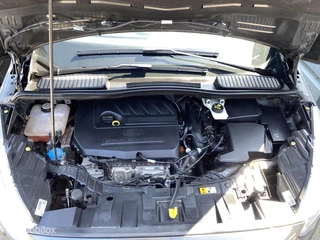 Ford C-MAX Ford C-Max 1.5 Titanium vol opties! Nieuwe Apk! - afbeelding nr 13