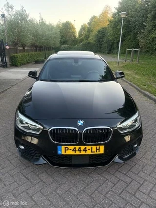 BMW 1 Serie BMW 1-serie 120d M Sport Harman Kardon - afbeelding nr 2