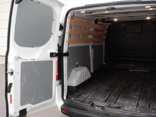 Ford Transit Custom Ford Transit Custom 300 2.0 TDCI L2H1 Trend Automaat Airco Navi Bluetooth 3-Zits Camera Trekhaak Camera - afbeelding nr 35