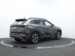 Hyundai Tucson Hyundai Tucson 1.6 T-GDI PHEV Comfort Smart | Panoramadak | Navigatie | Camera - afbeelding nr 2