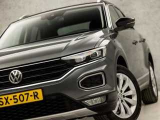 Volkswagen T-Roc 150Pk (VIRTUAL COCKPIT, APPLE CARPLAY, CLIMATE, ADAPTIVE CRUISE, SPORTSTOELEN, LED KOPLAMPEN, GETINT GLAS, LANE ASSIST, NIEUWSTAAT) - afbeelding nr 16
