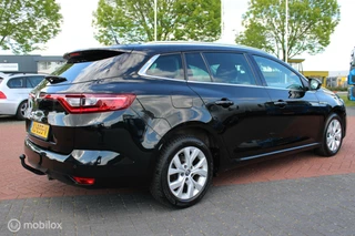 Renault Mégane Estate Renault Megane Estate 1.3 TCe Limited, Trekhaak, Pdc, Keyless, App connect, Navi, Cruise, Airco, Donkerglas, 16 inch Lmv. - afbeelding nr 10