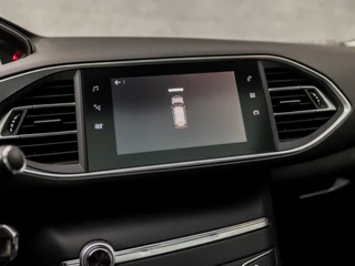 Peugeot 308 Peugeot 308 SW 1.2 PureTech Sport (PANORAMADAK, APPLE CARPLAY, GROOT NAVI, PARKEERSENSOREN, GETINT GLAS, SPORTSTOELEN, LANE ASSIST, CRUISE, NIEUWE APK, NIEUWSTAAT) - afbeelding nr 27