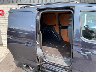 Volkswagen Caddy Volkswagen Caddy Cargo 2.0 TDI 1st Edition, Apple carplay, ACC, Camera, Bearlock, Trekhaak - afbeelding nr 24