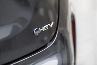 Toyota Yaris Cross Parkeersensoren V+A, Dodehoeksensor, Navigatie , All-in Rijklaarprijs - afbeelding nr 10