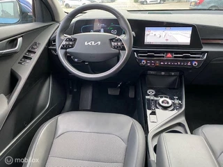 Kia Niro Niro 1.6 GDi PHEV DynamicLine Edition / Plug-in Hybride / volledig elektrisch rijden 65 km hierna Hybride aandrijving / Navi / Camera achter / Parkeerhulp rondom / Stoel & stuur verwarming / Keyless , fab garantie 7 jaar / 150.000km - afbeelding nr 12