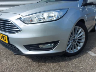 Ford Focus Ford FOCUS 1.0 Titanium Edition, airco,stoelverwarming,voorruit verwarmd, - afbeelding nr 2