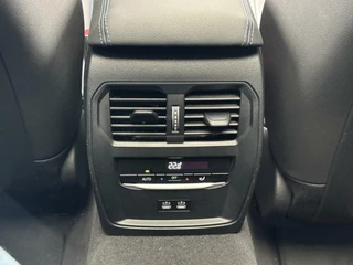 BMW 3 Serie BMW 330e Touring xDrive M-Sport|Driv. Ass. Prof|Pano|H&K|Head up|Zeer compleet|Topstaat! - afbeelding nr 39