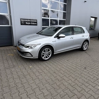 Volkswagen Golf Volkswagen Golf 1.0 eTSI Life Bns - afbeelding nr 1