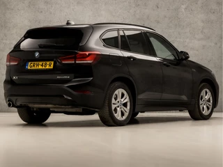 BMW X1 BMW X1 xDrive25e Sportline 221Pk Automaat (GROOT NAVI, CLIMATE, ALCANTARA, GETINT GLAS, ELEK ACHTERKLEP, SPORTSTOELEN, PARKEERSENSOREN, LED KOPLAMPEN, DAB+, NIEUWSTAAT) - afbeelding nr 5
