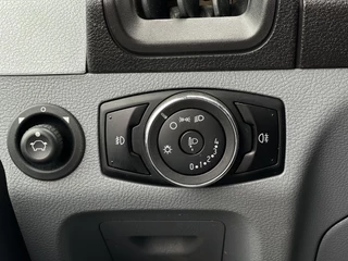Ford Transit Ford Transit 350 2.2 TDCI L3H2 Trend | Airco | Cruise | Achteruitrij Camera | - afbeelding nr 12