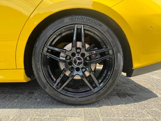 Mercedes-Benz CLA Mercedes-Benz CLA Shooting Brake 180 AMG Premium Plus AMG-Pakket/Airco/Parkeersensoren/Stoelverw./ - afbeelding nr 44