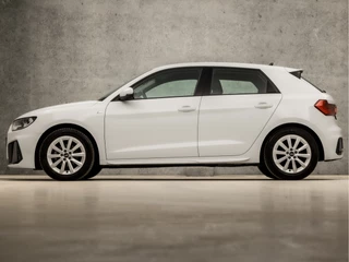 Audi A1 Sportback Automaat (VIRTUAL COCKPIT, CLIMATE, STOELVERWARMING, SPORTSTOELEN, GETINT GLAS, LANE ASSIST, LM VELGEN, CRUISE, NIEUWSTAAT) - afbeelding nr 2