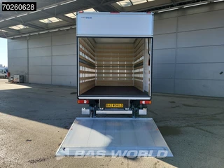 Iveco Daily Iveco Daily 35S21 3.0L Automaat NIEUW MODEL Laadklep ACC CarPlay Zijdeur Bakwagen Meubelbak Koffer Airco - afbeelding nr 5
