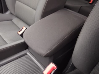 Volkswagen Golf Sportsvan STOELVERW / CLIMA / PDC / ELEK RAMEN / HOGE INSTAP! - afbeelding nr 24