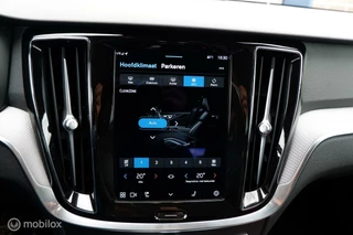 Volvo V60 Volvo V60 MY23 AWD T6 350PK RECHARGE  LONG RANGE PLUS DARK | GOOGLE | ACC | BLIS - afbeelding nr 9