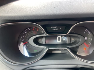 Renault Captur Renault Captur 1.3 TCe 150pk Intens AUTOMAAT / Pano dak - afbeelding nr 11