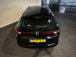 Renault Mégane Renault Mégane 1.5 DCI BOSE RIJKLAAR l CLIMA l NAVI l LMV l - afbeelding nr 4