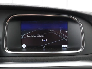 Volvo V40 Volvo V40 2.0 D2 Momentum | Automaat | Full LED |  Harman/Kardon | Trekhaak | Navigatie | Climate control | Cruise control | Parkeerhulp - afbeelding nr 10