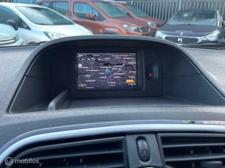 Renault Kangoo Renault Kangoo Family 1.2 TCe Limited|TREKHAAK|NAVI|NW APK - afbeelding nr 14