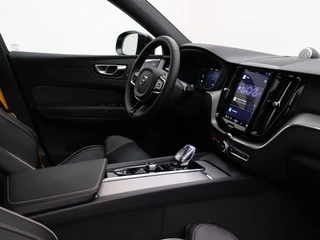 Volvo XC60 Volvo XC60 T8 POLESTAR ENGINEERED 22INCH BOWERS&WILKINS 360GR CAM TREKHAAK - afbeelding nr 44