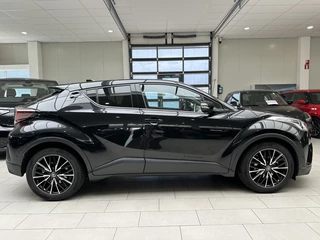 Toyota C-HR Toyota C-HR 1.8 Hybrid Executive [ TREKHAAK I LEER I DEALER ONDERHOUDEN I CA - afbeelding nr 9