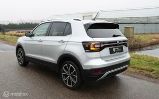 Volkswagen T-Cross Volkswagen T-Cross 1.0 TSI / Navi / Camera / Carplay / Luxe - afbeelding nr 2