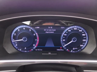 Volkswagen Tiguan AUTOMAAT / PANORAMADAK / ACC / STOELVERW / CAMERA / TREKHAAK / CARPLAY / ACHTERBANK VERW / CLIMA / NAVI - afbeelding nr 32