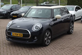 MINI Cooper MINI Cooper Mini 1.5 60 Years Edition / Panoramadak / Head-up / Leder / Harman Kardon / 17'' / Navigatie / DAB / Cruise Control - afbeelding nr 6