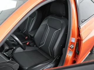 Volkswagen Polo Volkswagen Polo 1.0 TSI R-Line | Stoelverwarming | Camera |  Carplay | Climate control | Adaptive cruise | Full LED | Navigatie | Virtual Cockpit - afbeelding nr 5
