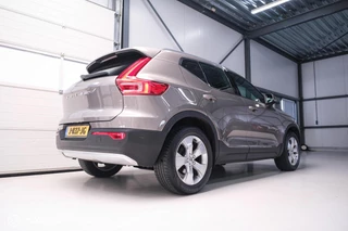 Volvo XC40 Volvo XC40 1.5 T2 Momentum | Schuifdak | Trekhaak | Camera | LED | stoel & stuurwielwarming | - afbeelding nr 26