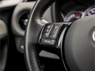 Toyota Yaris Toyota Yaris 1.0 VVT-i Sport (AIRCO, BLUETOOTH, ELEK RAMEN, SPORTSTOELEN, MULTIFUNCTIONEEL STUURWIEL, NIEUWE APK, NIEUWSTAAT) - afbeelding nr 18