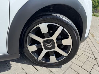 Citroën C3 Citroën C3 1.2 PT SHINE AUTOMAAT TWO TONE + ECC/APPLE CP/CAMERA/LMV/NAVI/PD - afbeelding nr 17