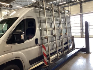 Fiat Ducato Fiat Ducato 2.3 MJ 120 pk L2H2 BPM VRIJ! Glasresteel/ Glastransporter/ Glaswagen/ Navi/ Climate/ Camera/ 2.5t Trekverm/ Imperiaal - afbeelding nr 45